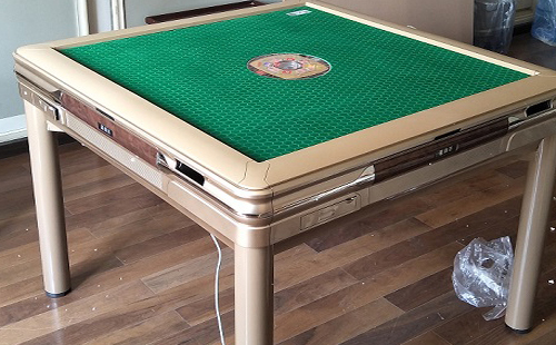 棋牌室老街街道老街街道麻将机实拍展示